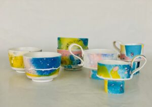 Barbotines de porcelaine : Jeux de volumes et de décors / Doris Happel
